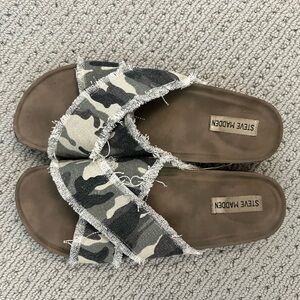 Steve Madden Camo Sandals